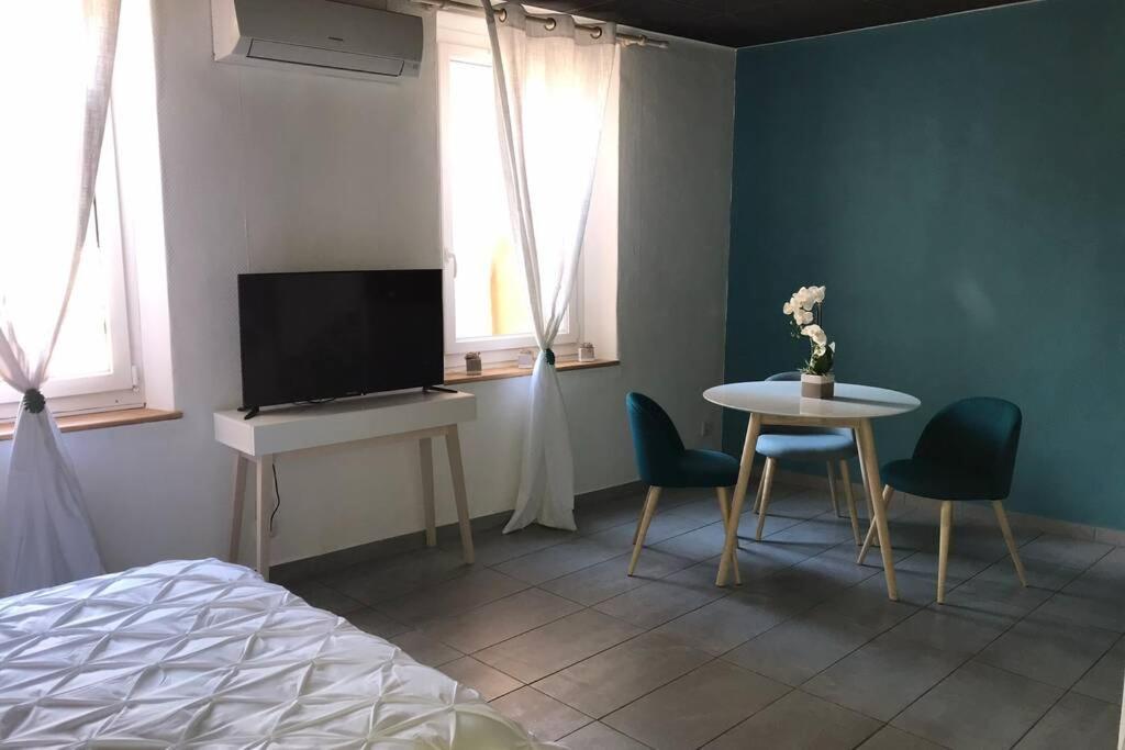Studio cocooning à 50 m du port Cassis Exterior foto